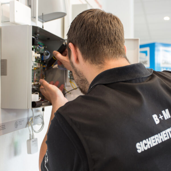 B+M Plauen Brandmeldetechnik