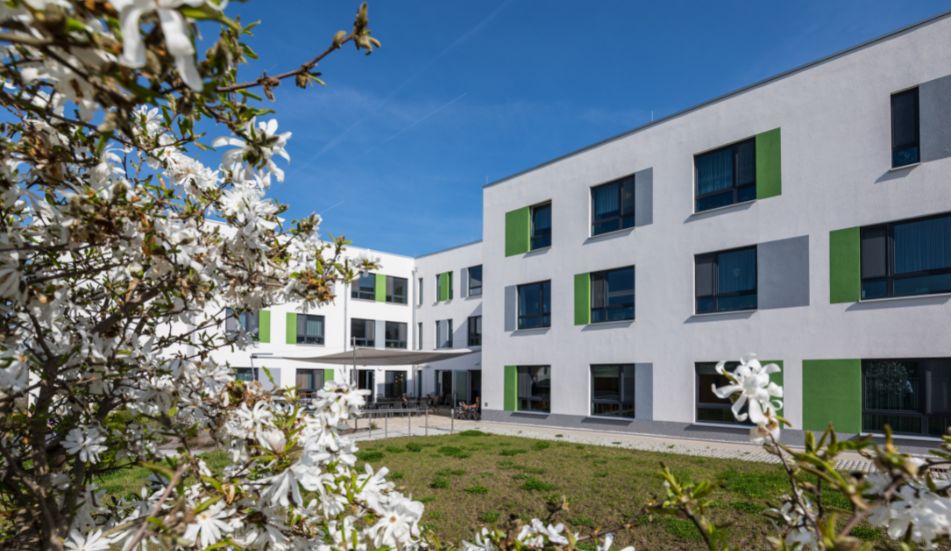 Pflegeheim Lichtrufanlage Telekommunikation Altenpflege Einrichtung Technik