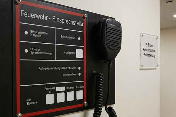 Sprechstelle Feuerwehr.png Sprechstelle Feuerwehr.png